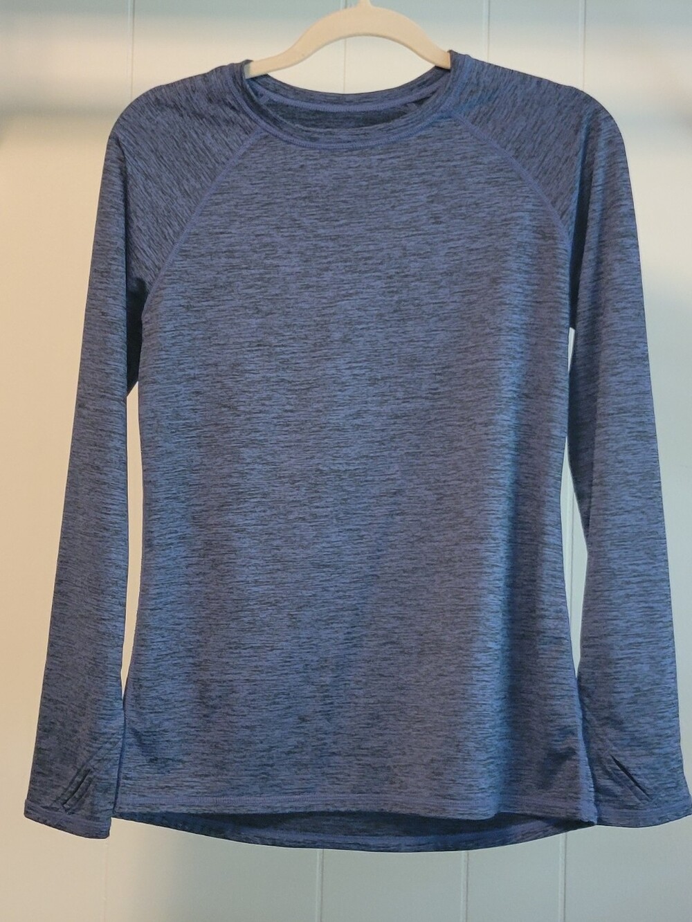 Climate Right by Cuddl Duds Blue Denim Raglan Sleeve Crew Neck Long Sleeve Top.
